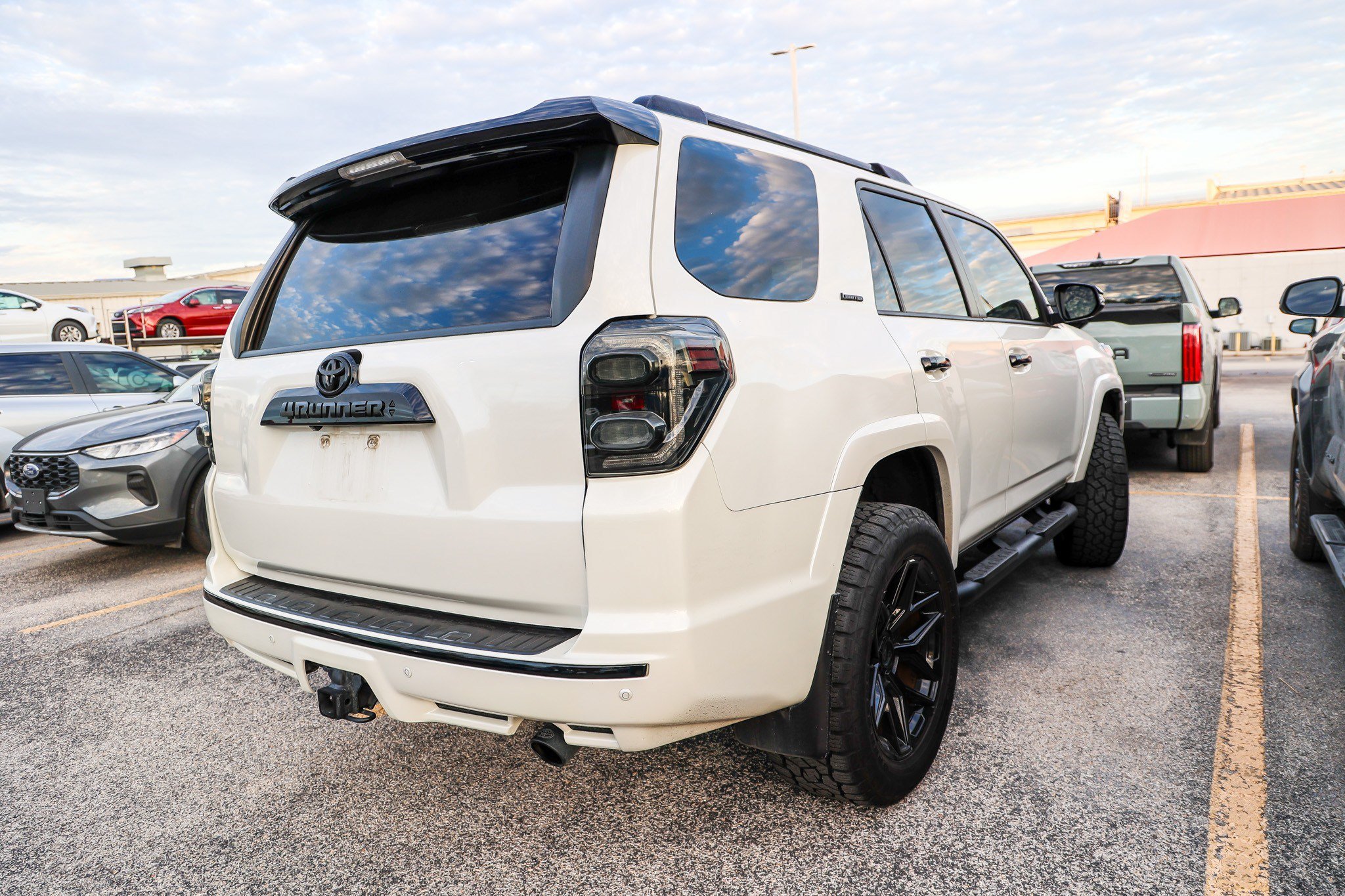 Used 2017 Toyota 4Runner Limited RWD image 7