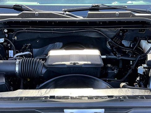 Used 2024 Chevrolet Silverado 2500 W/T w/ WT Convenience Package image 10