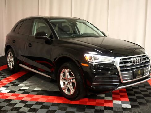 Used 2018 Audi Q5 2.0T Premium w/ Convenience Package image 6