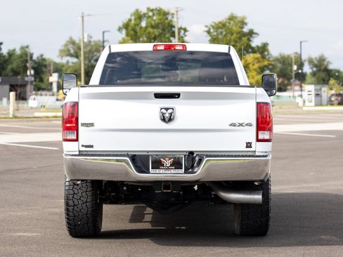 Used 2015 RAM 2500 Tradesman w/ Chrome Appearance Group AWD/4WD image 18