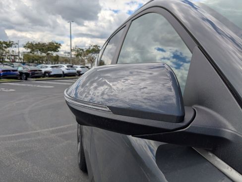 New 2024 Hyundai Kona Limited image 12