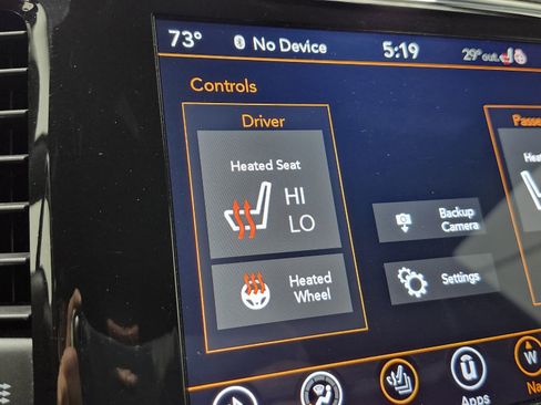 Used 2021 Jeep Grand Cherokee Limited w/ Premium Lighting Group image 8