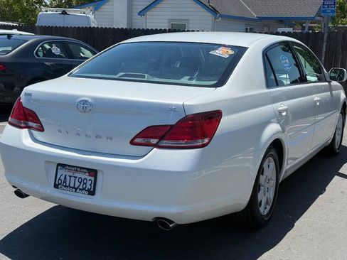 Used 2007 Toyota Avalon XL FWD image 6