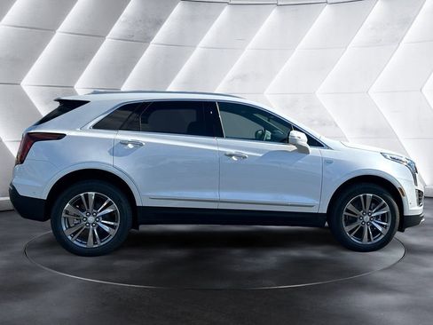 New 2026 Cadillac XT5 Premium Luxury FWD image 6