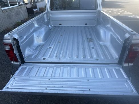 Used 2002 Ford Ranger XLT image 15