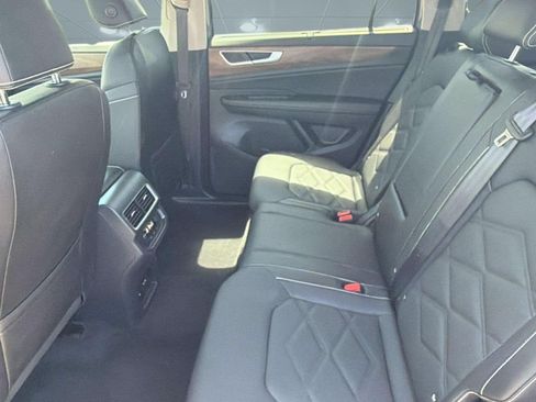 Used 2026 Volkswagen Atlas SE FWD image 25