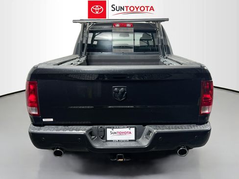 Used 2018 RAM 1500 Big Horn RWD image 5