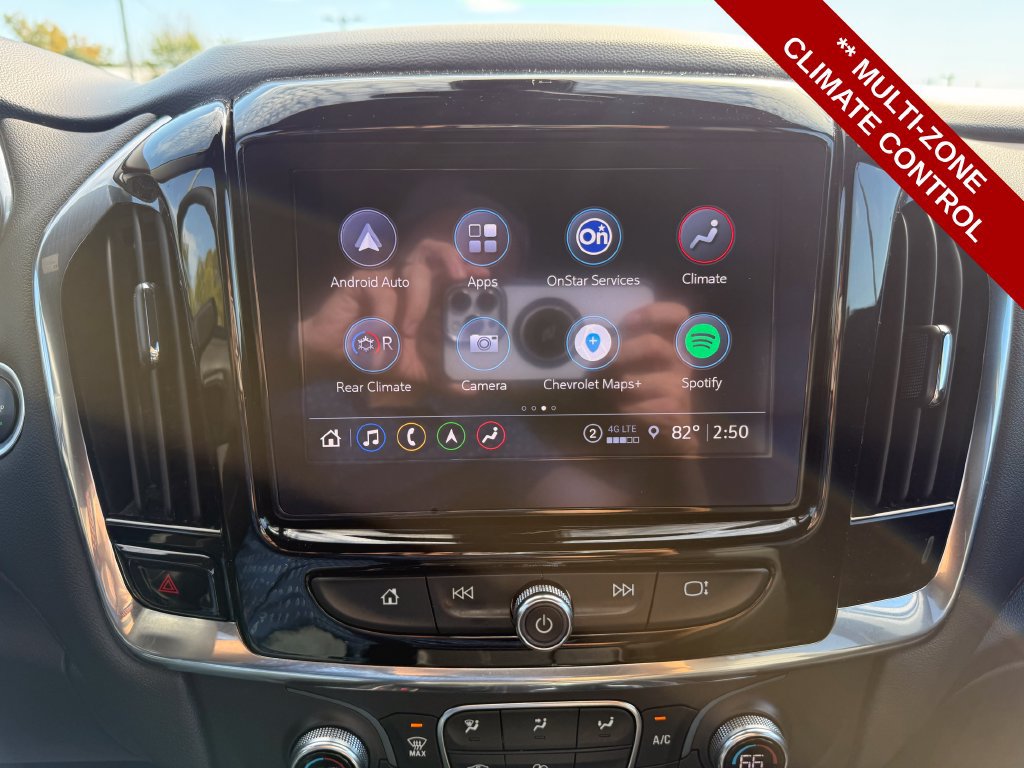 Used 2023 Chevrolet Traverse RS AWD/4WD image 25