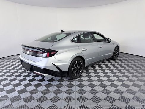 Used 2024 Hyundai Sonata SEL image 6