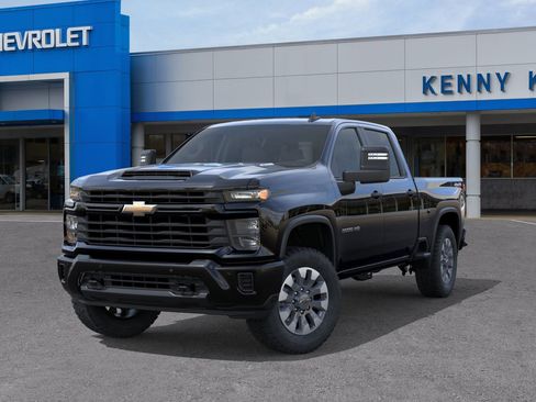 New 2026 Chevrolet Silverado 2500 Custom w/ Custom Value Package AWD/4WD image 6