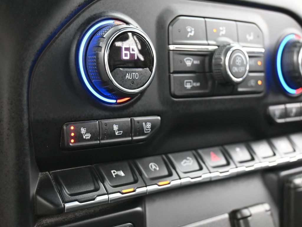 Used 2021 Chevrolet Silverado 1500 High Country RWD image 22