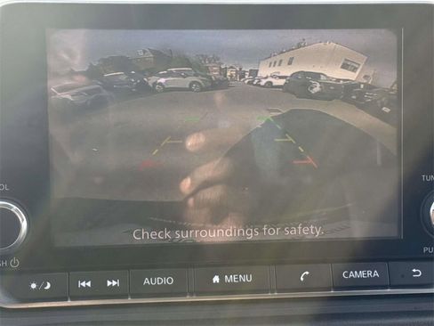 Used 2021 Nissan Rogue S image 26