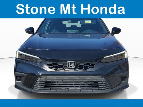 Used 2023 Honda Civic Sport image 2