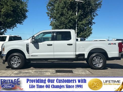 Used 2025 Ford F250 XLT AWD/4WD image 7