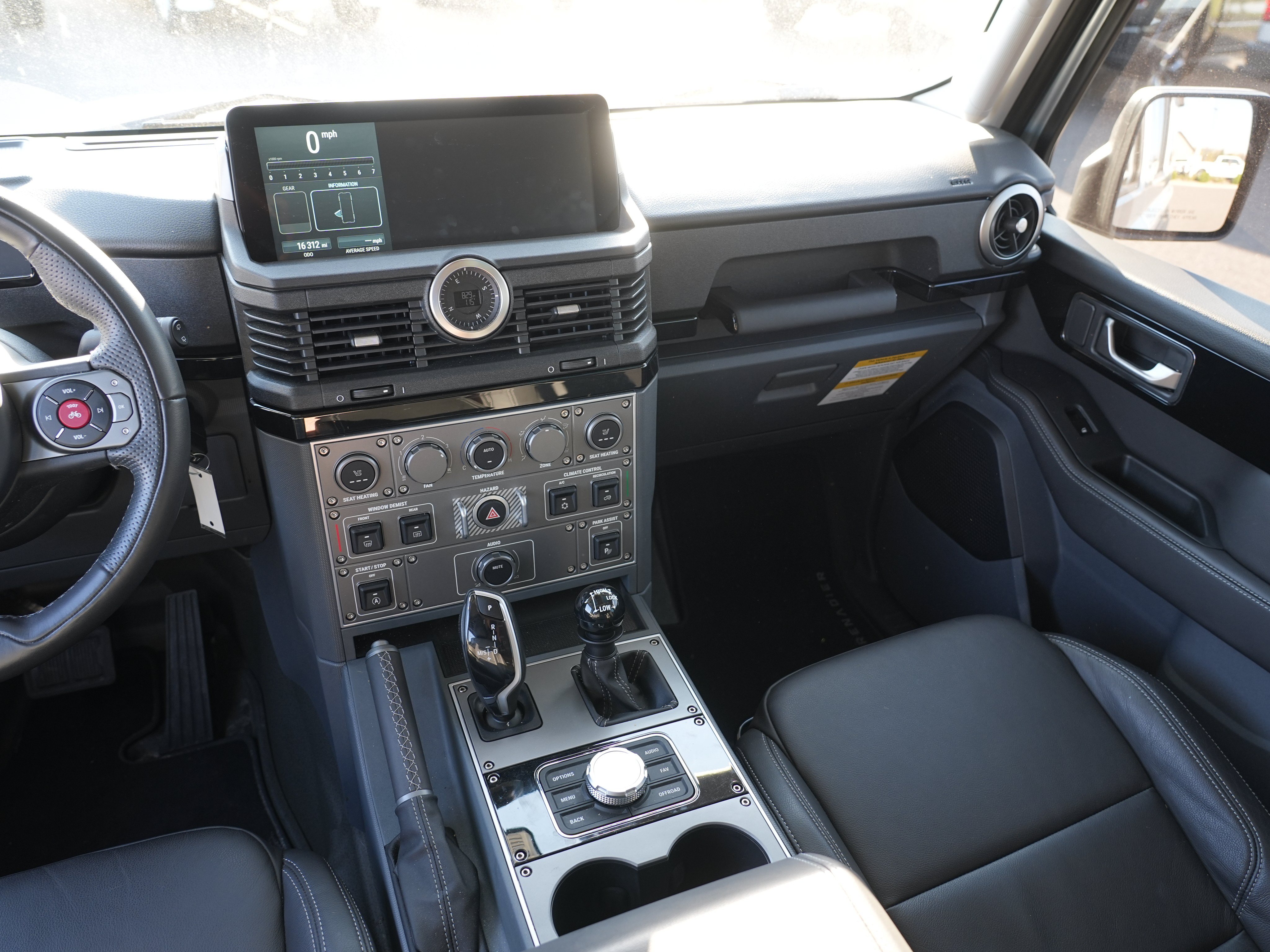 Used 2025 INEOS Grenadier Station Wagon AWD/4WD image 20