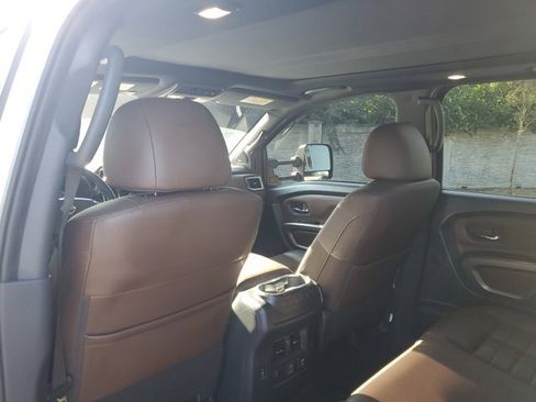 Used 2023 Nissan Titan Platinum Reserve w/ Moonroof Package image 19