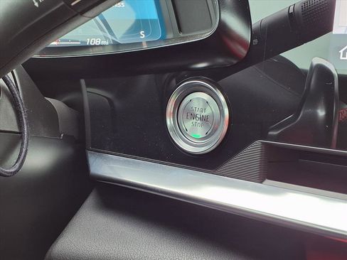 Used 2023 Chevrolet Corvette Stingray Preferred Conv w/ Z51 Performance Package image 11