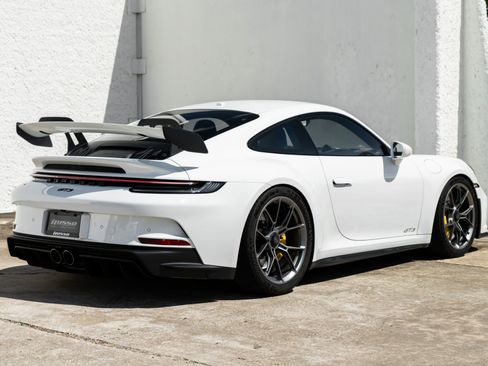 Used 2022 Porsche 911 GT3 RWD image 9