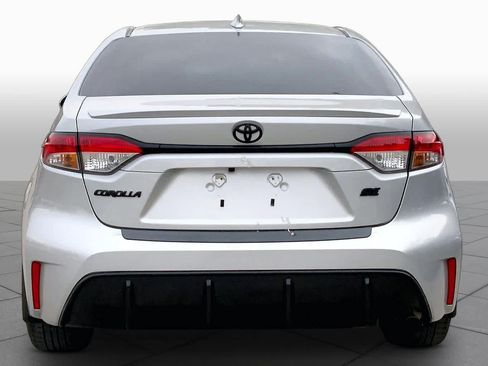 Used 2024 Toyota Corolla SE FWD image 5