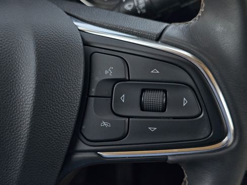 Used 2023 Buick Encore GX Select FWD image 16