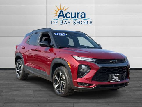 Used 2023 Chevrolet TrailBlazer RS image 2