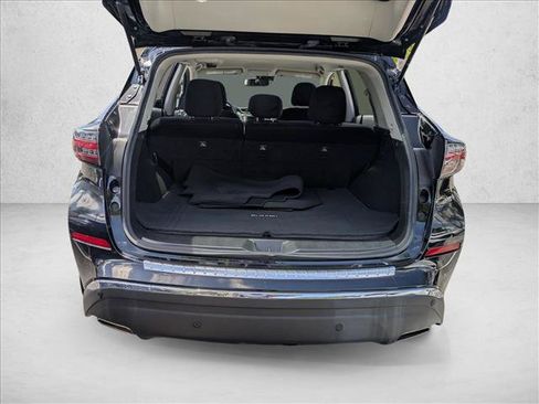 Used 2020 Nissan Murano SV w/ Cargo Package FWD image 6