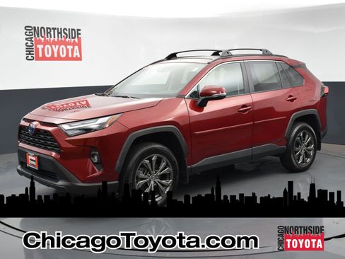 Used 2023 Toyota RAV4 XLE Premium image 1