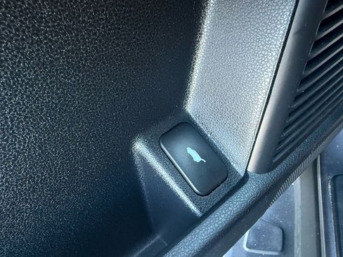 Used 2014 Honda Pilot Touring image 22