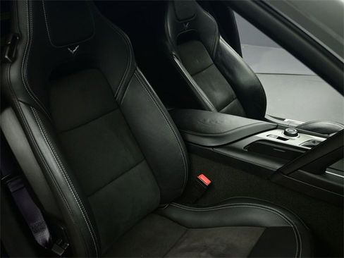 Used 2015 Chevrolet Corvette Z06 w/ 2LZ Preferred Equipment Group image 20