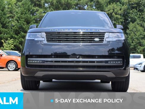 Used 2024 Land Rover Range Rover SE AWD/4WD image 4