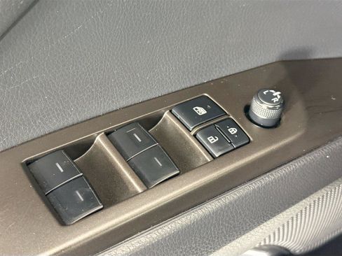 Certified 2023 Toyota Camry SE FWD image 24