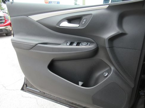 Used 2024 Buick Envista Avenir FWD image 19
