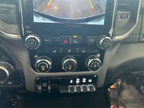 Used 2025 RAM 1500 Big Horn AWD/4WD image 26