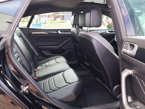 Used 2021 Volkswagen Arteon SEL Premium AWD/4WD image 32