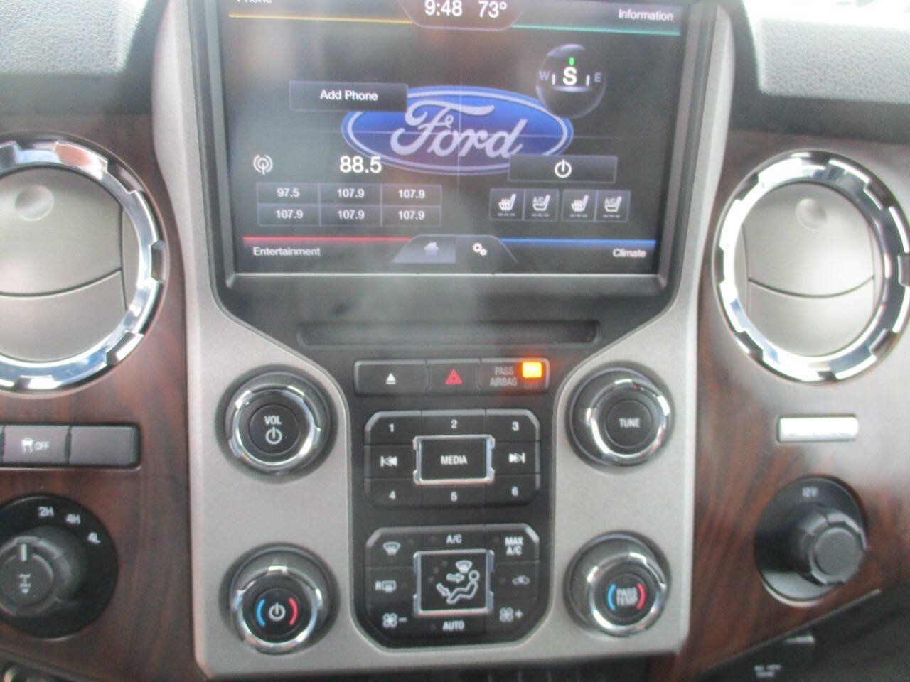 Used 2016 Ford F350 Lariat w/ Lariat Interior Package AWD/4WD image 32