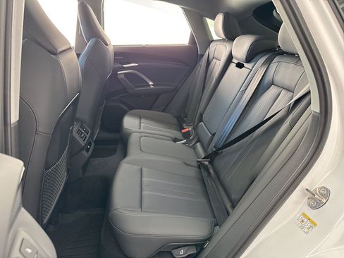New 2025 Audi Q5 2.0T Premium Plus image 38