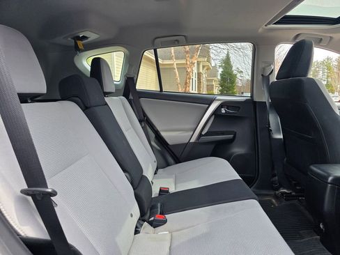 Used 2018 Toyota RAV4 XLE w/ Plus Extra Value Package image 21