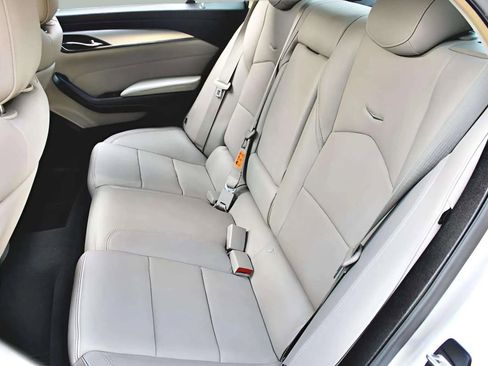 Used 2018 Cadillac CTS Luxury image 27