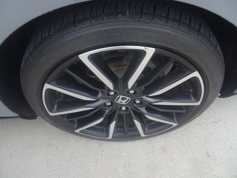 Certified 2023 Honda Accord Touring image 10