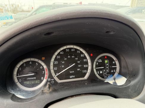 Used 2007 Toyota Sienna CE image 19