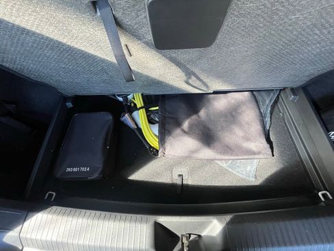 Used 2021 Volkswagen ID.4 Pro S w/ Gradient Package image 27