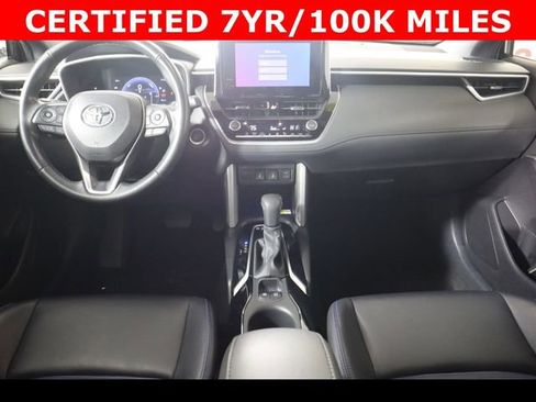 Used 2023 Toyota Corolla Cross XSE image 13