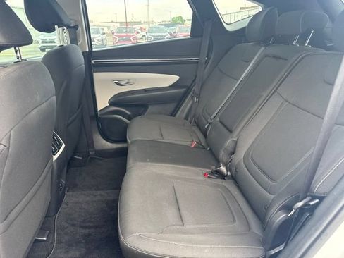 Used 2022 Hyundai Tucson SEL FWD image 18