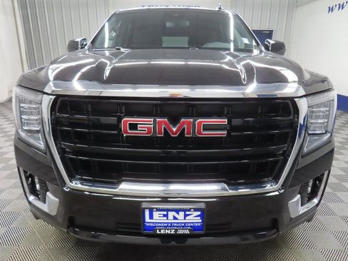 Used 2023 GMC Yukon SLE image 41