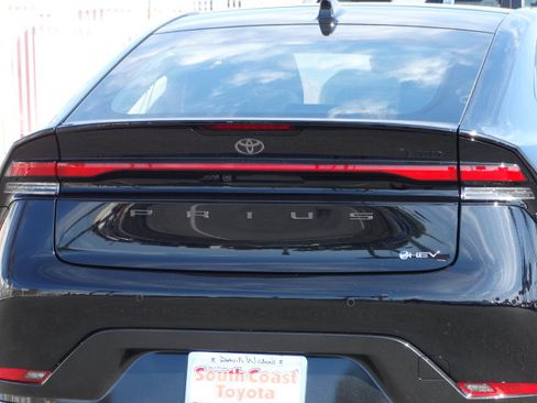 New 2026 Toyota Prius Limited w/ Limited Premium Package FWD image 7