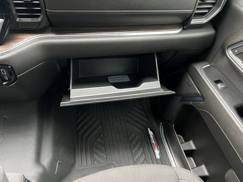 Used 2024 Chevrolet Silverado 2500 LT w/ All Star Edition image 36