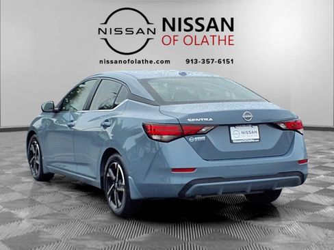 Used 2025 Nissan Sentra SV w/ All-Weather Package FWD image 3