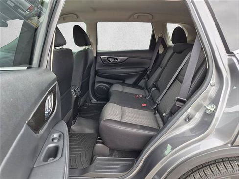 Used 2020 Nissan Rogue S w/ Special Edition Package FWD image 19