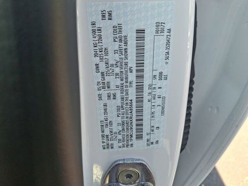Certified 2024 Ford Escape Active AWD/4WD image 34