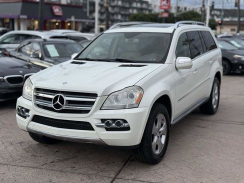 Used 2010 Mercedes-Benz GL 450 4MATIC image 5